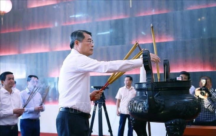 Thủ tướng Lê Minh Hưng: Cần Thơ cần chú trọng nghiên cứu các cơ chế đặc thù để phát triển toàn diện - Ảnh 4.