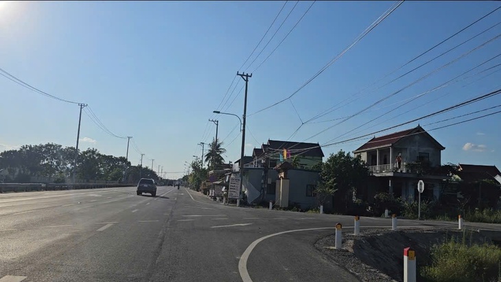 vạch kẻ - Ảnh 3.