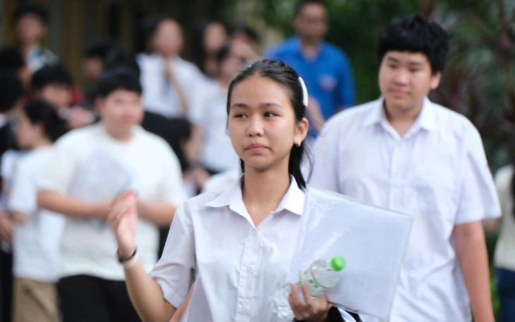 Hơn 30.000 thí sinh Đồng Nai dự kỳ thi lớp 10 sau sáp nhập - Ảnh 4.