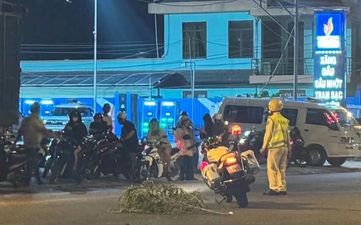 Xe tải chuyển hướng không bảo đảm an toàn, nữ sinh 15 tuổi tử vong - Ảnh 3.
