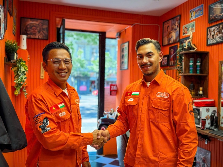 Đông Tây Barbershop – Từ góc phố Việt đến bản đồ nghề nghiệp toàn cầu - Ảnh 4.