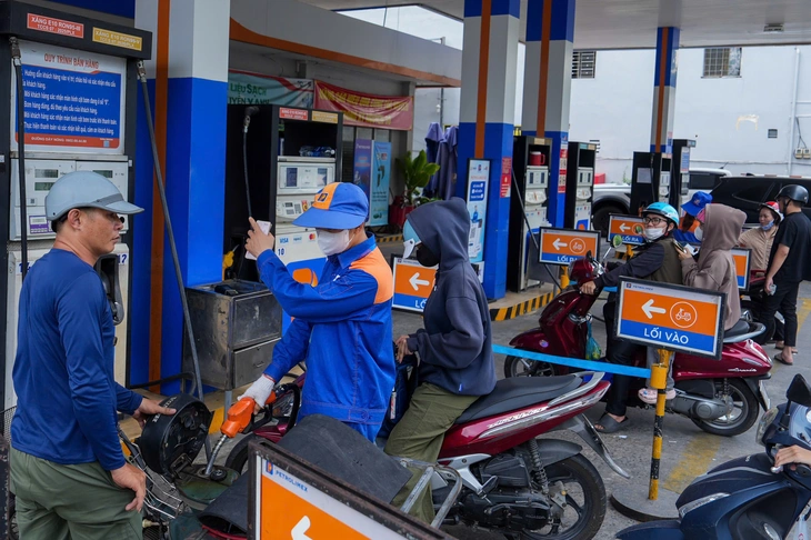  Mong triển khai xăng E10 theo lộ trình linh hoạt hơn, minh bạch hơn  - Ảnh 3.