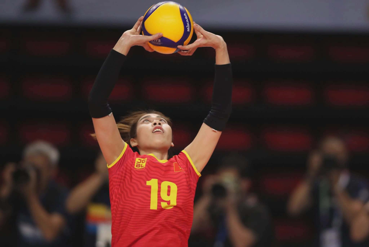 FIVB đổi luật, một ngôi sao bóng chuyền Việt Nam bị thiệt thòi - Ảnh 1.