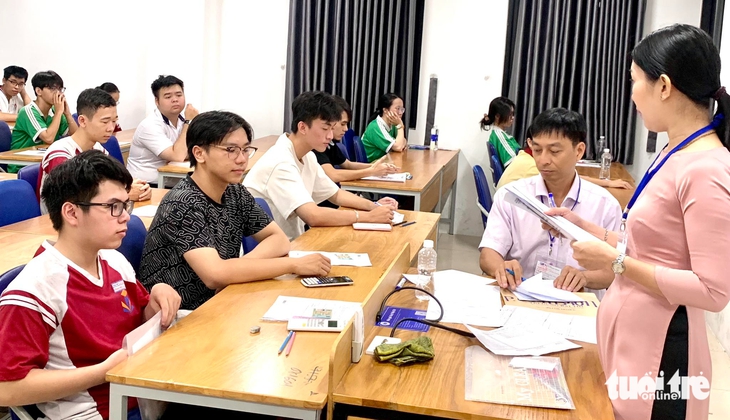 Xôn xao phản ánh đề thi đánh giá năng lực ‘trúng tủ’ - Ảnh 1.