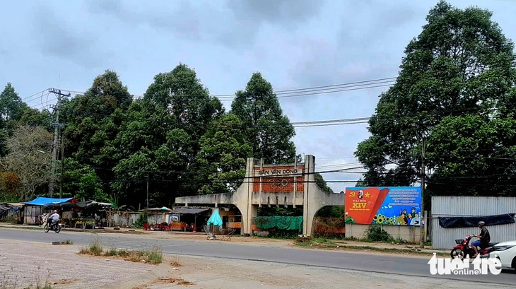 Thanh tra chuyển hồ sơ vụ sân vận động Vũng Liêm sang cơ quan công an - Ảnh 1.