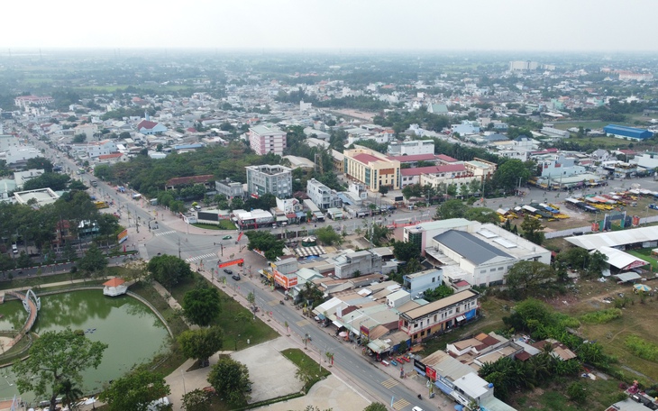 Ổn định chính quyền 2 cấp, Tây Ninh tiếp tục chuyển sang giai đoạn nâng cao chất lượng bộ máy - Ảnh 2.