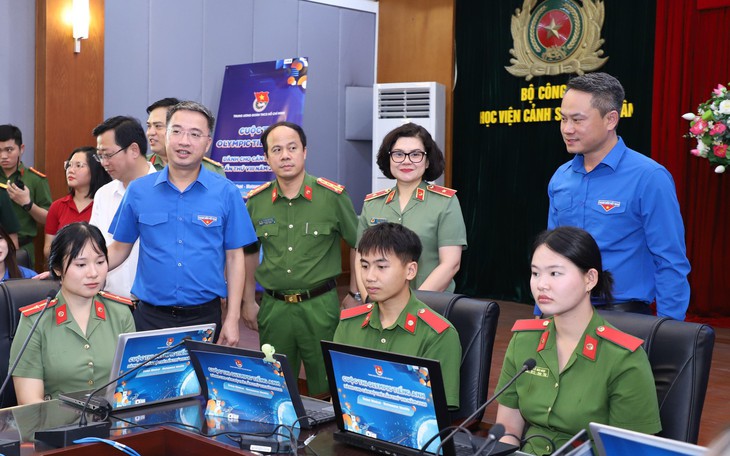 Ban cán sự thôn Ruộng Quảng Trị: Những người trẻ tài năng cống hiến cho quê hương - Ảnh 4.