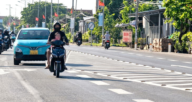giao thông - Ảnh 2.