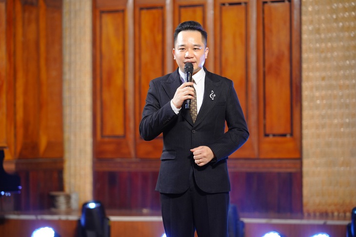 Thi giọng hát trẻ toàn quốc yêu cầu hát mộc để tạo công bằng cho các thí sinh - Ảnh 2.