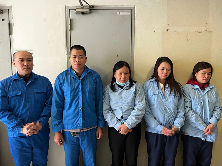 686 phòng khám, hiệu thuốc hối lộ nhóm cán bộ Sở Y tế Hà Nội để 'chạy' giấy phép - Ảnh 2.