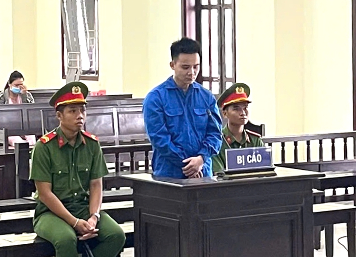 Giả chủ trọ ở TP.HCM, thanh niên Cà Mau lừa 55 người đặt cọc - Ảnh 1.