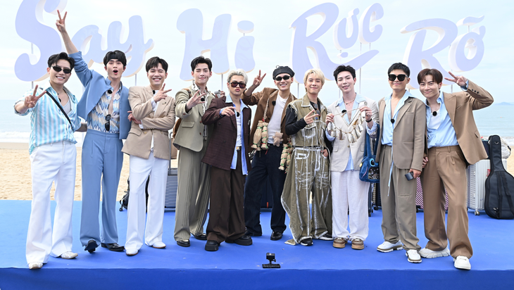 say hi rực rỡ - Ảnh 2.