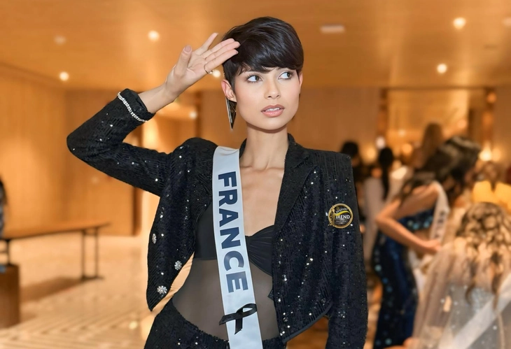 Miss Universe - Ảnh 2.