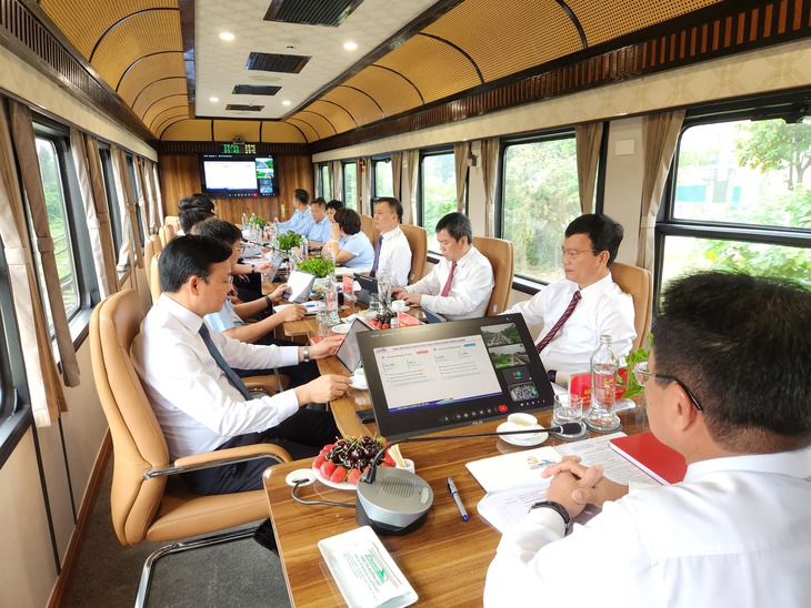 đường sắt - Ảnh 2.