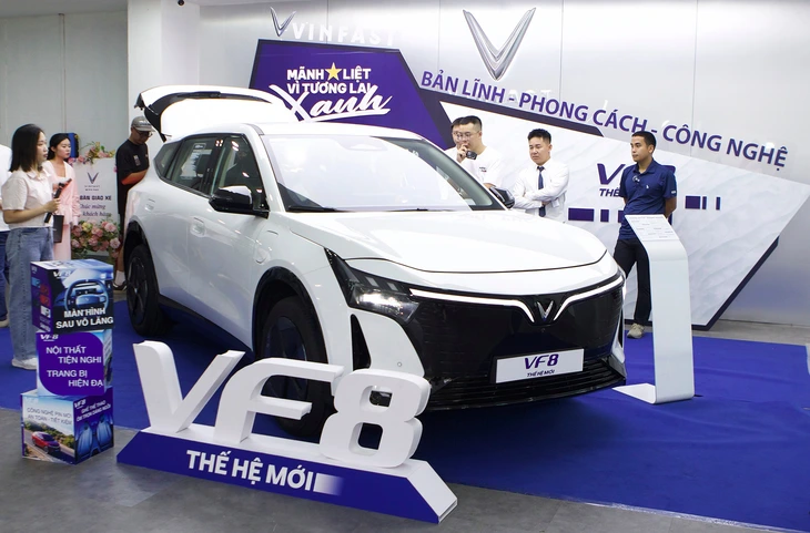 VinFast VF 8 - Ảnh 4.