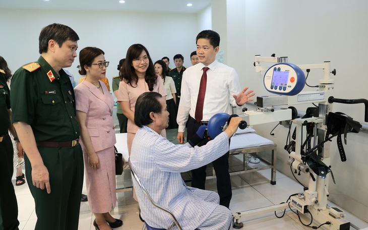 Dược liệu phong phú,  y học cổ truyền chưa phát huy hết tiềm năng? - Ảnh 4.
