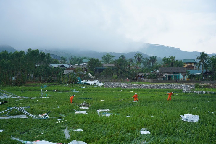 mưa rào - Ảnh 2.