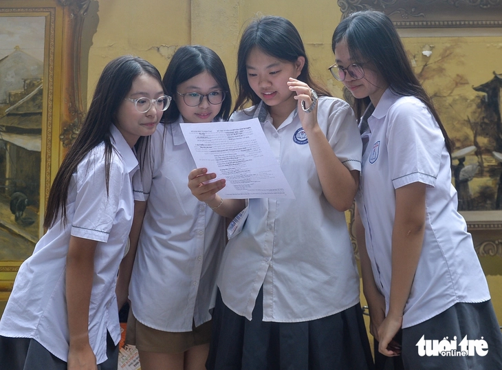 lớp 10 - Ảnh 10.