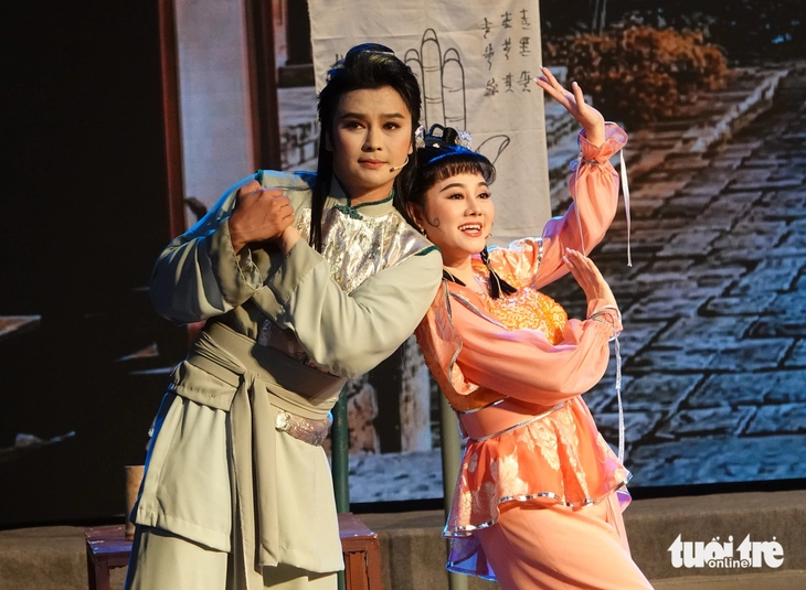 Quế Trân, Võ Minh Lâm liên tục kết đôi - Ảnh 1. Quế Trân, Võ Minh Lâm liên tục kết đôi - Ảnh 1.