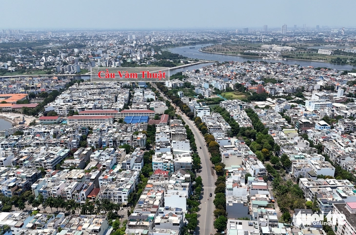 Hai bờ sông Vàm Thuật chờ cây cầu mở lối thẳng vào trung tâm TP.HCM - Ảnh 3.