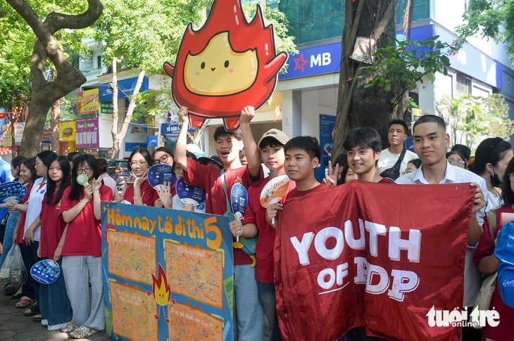 LỚP 10 - Ảnh 10.