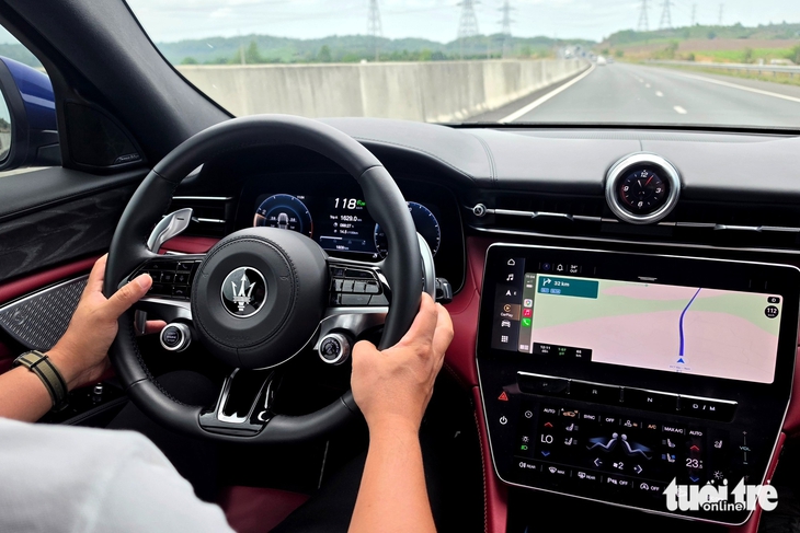 Maserati Grecale - Ảnh 3.