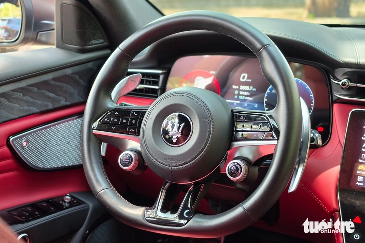 Maserati Grecale - Ảnh 11.