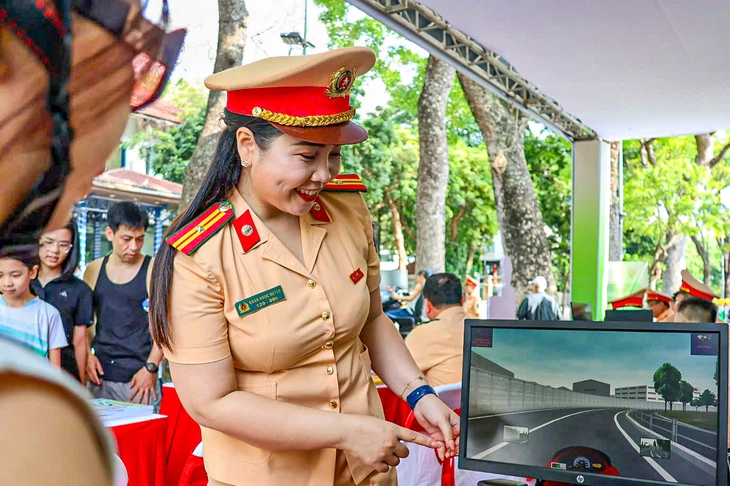 dẫn đoàn - Ảnh 7.