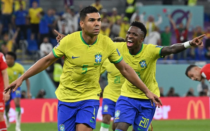 Thay 10 người 1 trận, Brazil vẫn thắng đậm đội cũng dự World Cup - Ảnh 2.