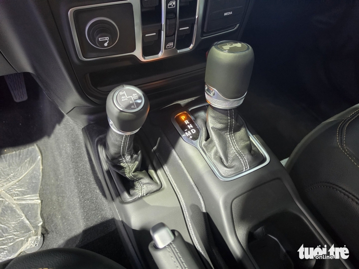 Jeep - Ảnh 13.