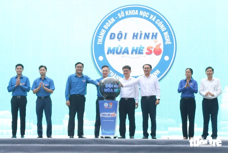 tình nguyện - Ảnh 4.