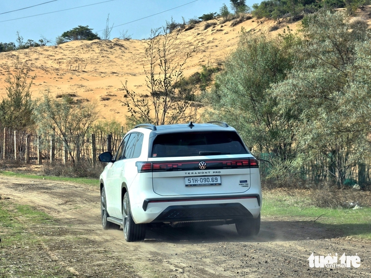 Volkswagen Teramont - Ảnh 11.