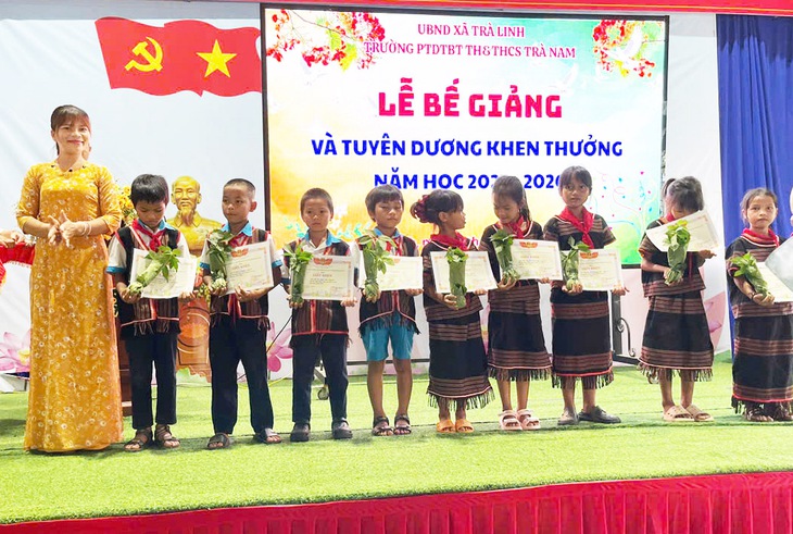 sâm Ngọc Linh - Ảnh 1.