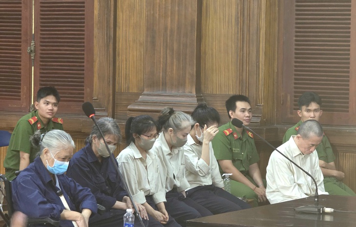 Hứa Thị Phấn - Ảnh 1.