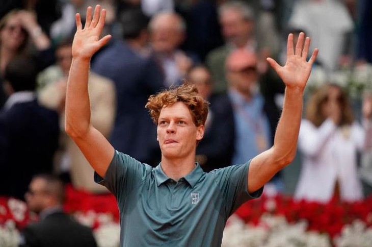 Sinner trở thành tay vợt đầu tiên đoạt 5 danh hiệu ATP Masters 1000 liên tiếp - Ảnh 1.