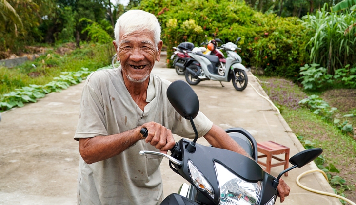 cháy xe - Ảnh 3.