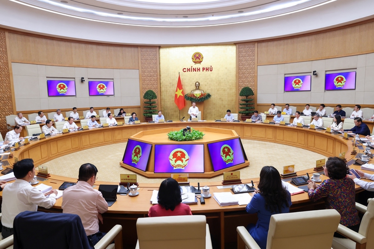 Thủ tướng Lê Minh Hưng - Ảnh 2.