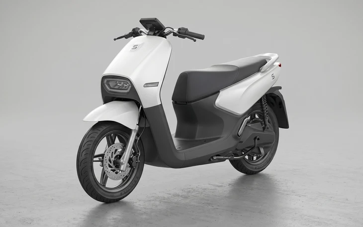VinFast sắp có xe máy điện mới phong cách touring, động cơ đặt giữa, kính chắn gió cỡ lớn - Ảnh 4.