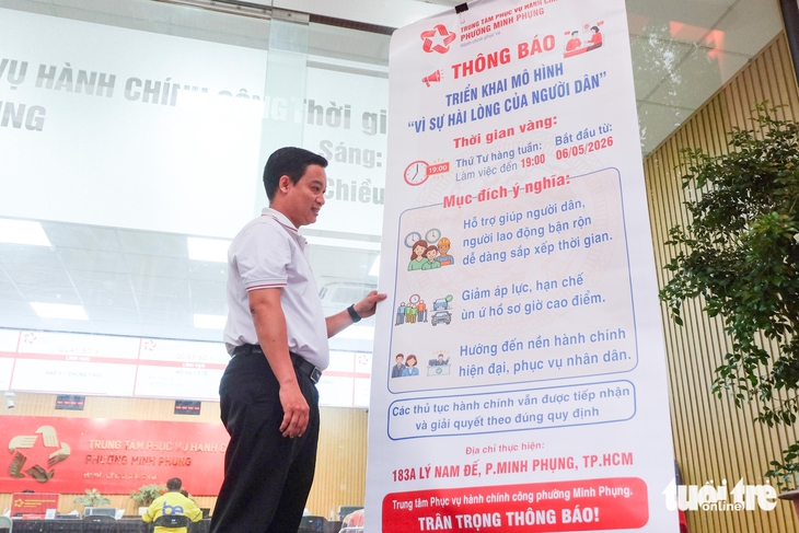 Phường Minh Phụng làm việc đến 19h mỗi thứ Tư để phục vụ người dân - Ảnh 3.
