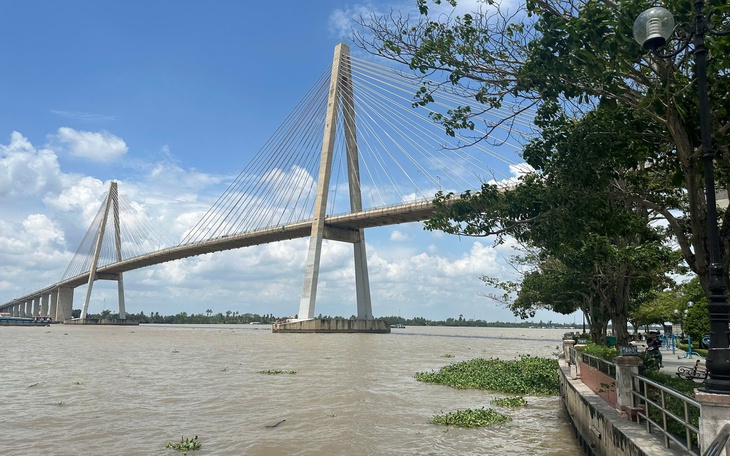 Phát hiện 2 thi thể nam nữ trên sông Thạch Hãn - Ảnh 2.