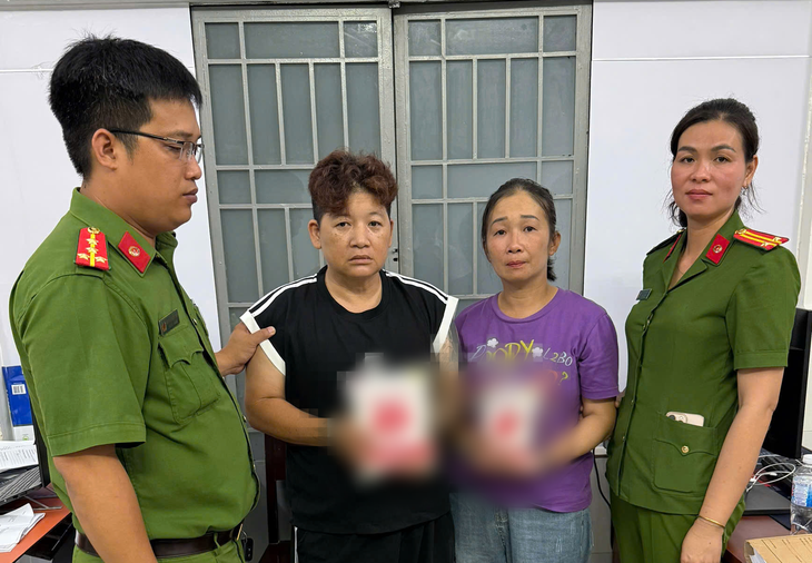Phá kho sản xuất 3 tấn bột ngọt, hạt nêm giả các thương hiệu nổi tiếng ở Tây Ninh - Ảnh 1.
