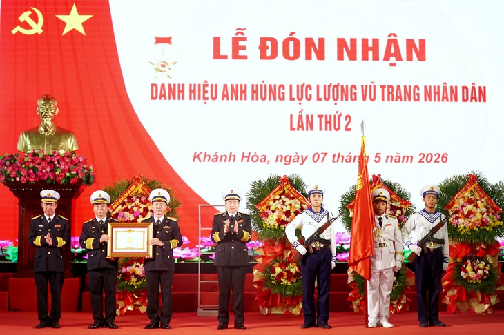 Lữ đoàn 146 Hải quân được tặng danh hiệu Anh hùng Lực lượng vũ trang nhân dân lần thứ 2 - Ảnh 1.