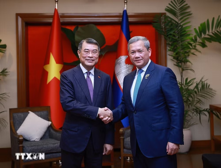 Thủ tướng Lê Minh Hưng - Ảnh 2.