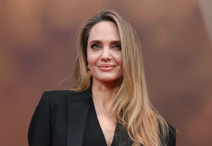 Angelina Jolie - Ảnh 1.