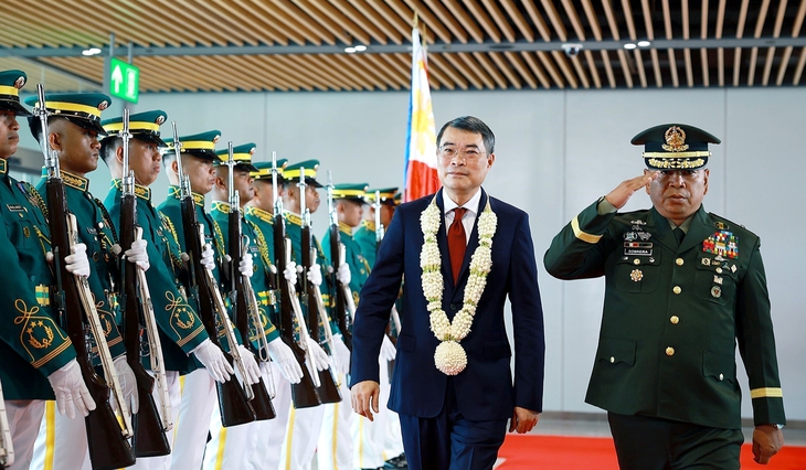 Thủ tướng Lê Minh Hưng bắt đầu chương trình dự Hội nghị cấp cao ASEAN 48 - Ảnh 1.