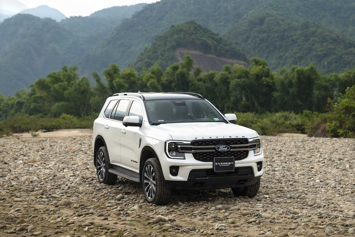Ford Everest - Ảnh 1.