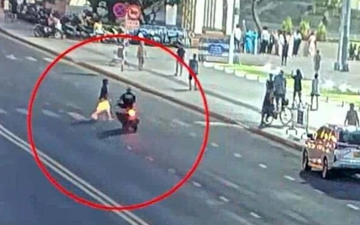 Không có bằng lái, có nồng độ cồn nhưng vẫn lái xe, nữ du khách Nga bị phạt nặng - Ảnh 2.