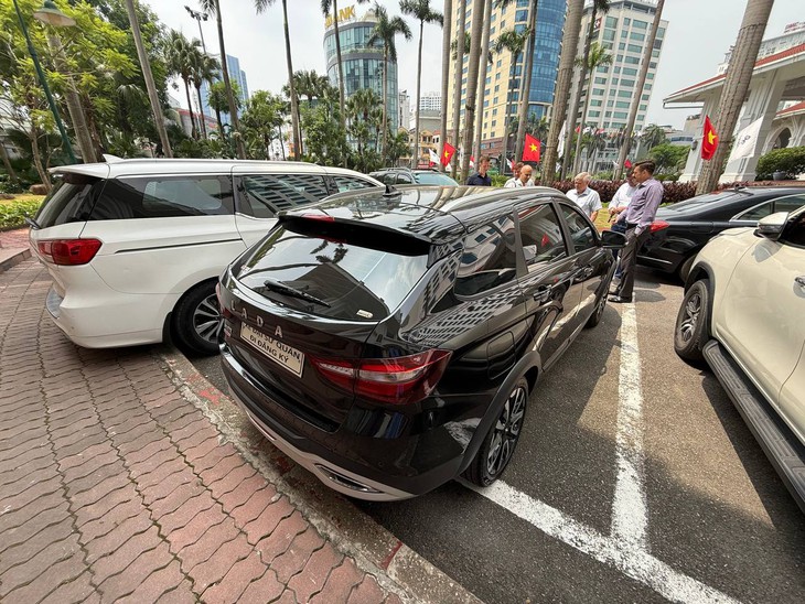 Lada Vesta - Ảnh 3.