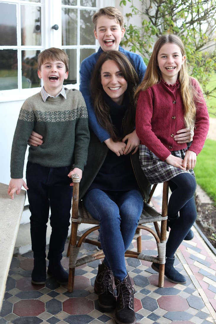 Kate Middleton - Ảnh 4.