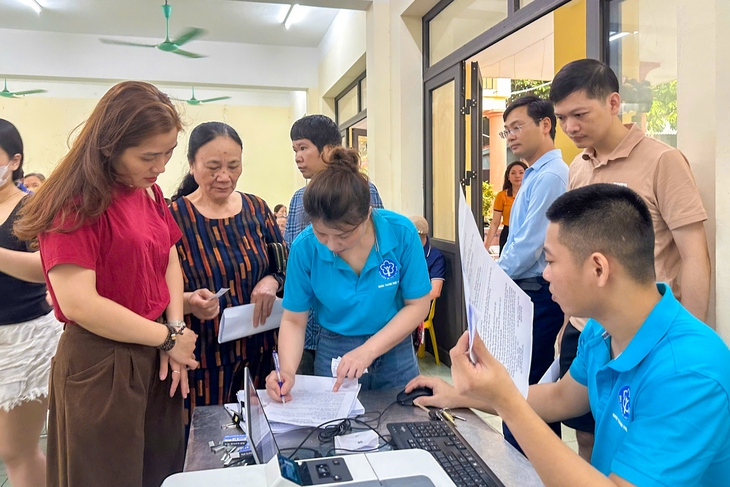Giấy ủy quyền nhận lương hưu theo luật cũ hết hiệu lực sau 30-6-2026 - Ảnh 1.